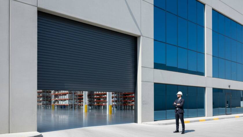 How to Choose and Install Insulated Double Skin Rolling Shutters in the UAE: A 2026 Guide