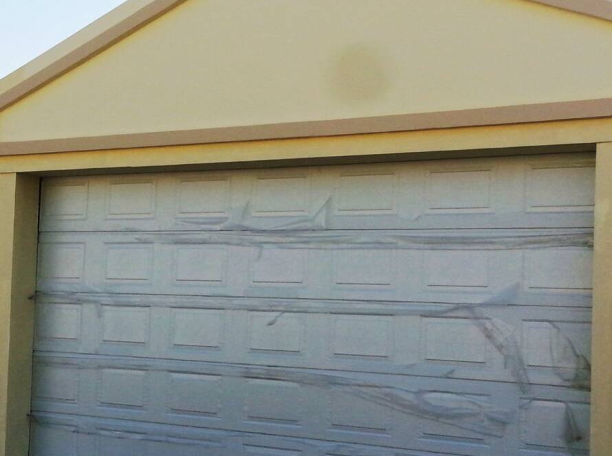 Modern Residential Garage Doors: Security and Style