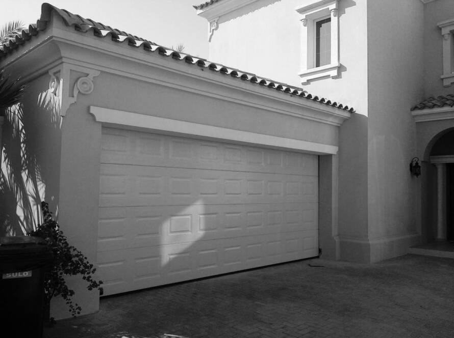 How to Master Automatic garage doors for Better Results+971555680048